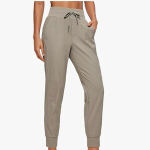 CRZ YOGA Women's Beige Jogger Pants